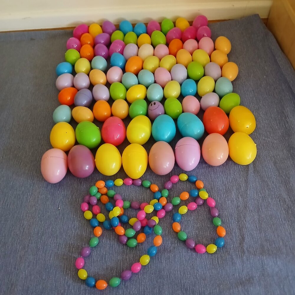 Plastic Easter Eggs x 87 + Garland egg used